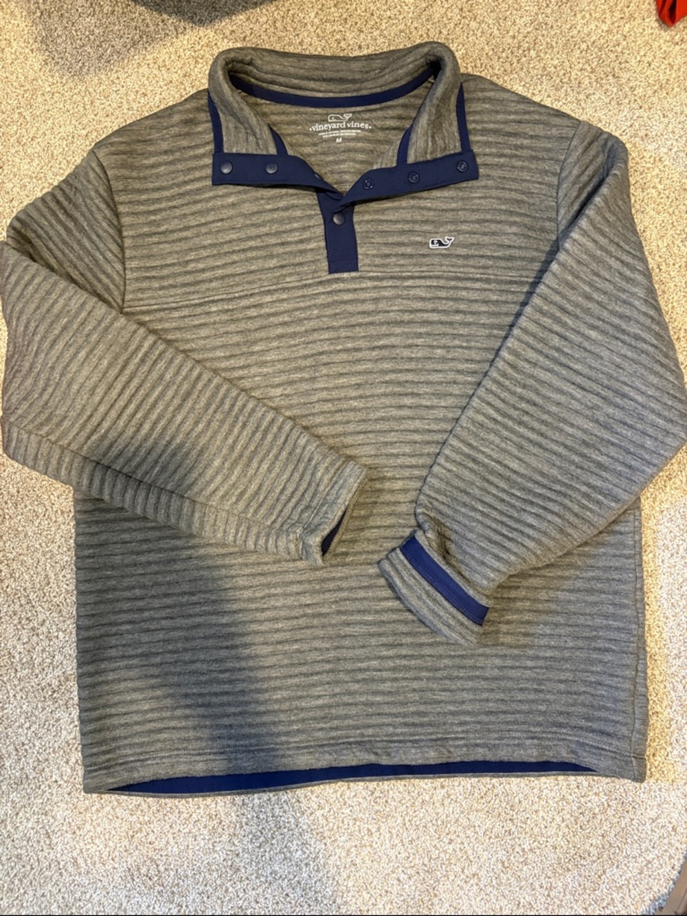 Vineyard Vines Gray Striped Snap-Placket Pullover with Navy Trim